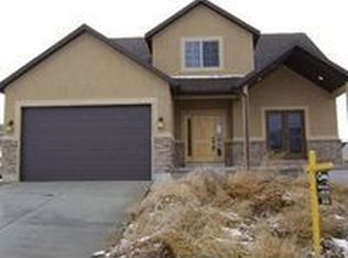 7765 Mountain Ash Dr, Eagle Mountain, UT 84005