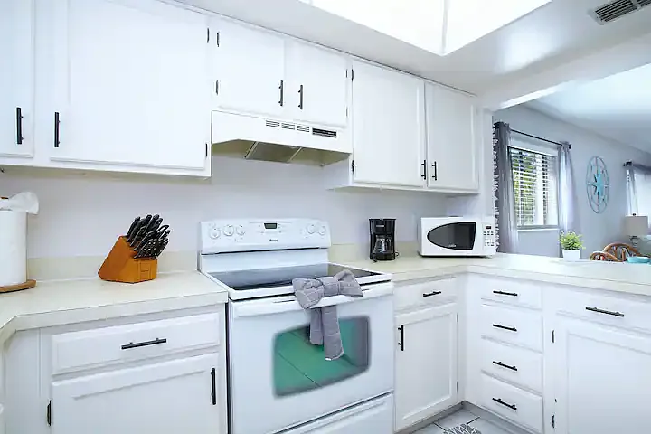 16341 Dublin Cir #201 — Photo 30