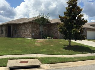 10336 English Manor Dr, Gulfport, MS 39503