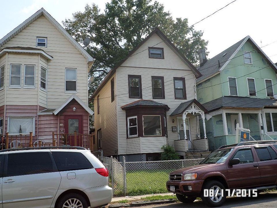 1st image of 30 Harrison Ave