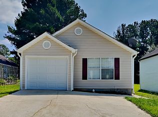 1518 Edgemoor Ln, Douglasville, GA 30134