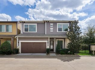 8841 Ashbloom Ln, Houston, TX 77080