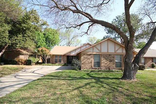 1st image of 1813 Juniper Ln