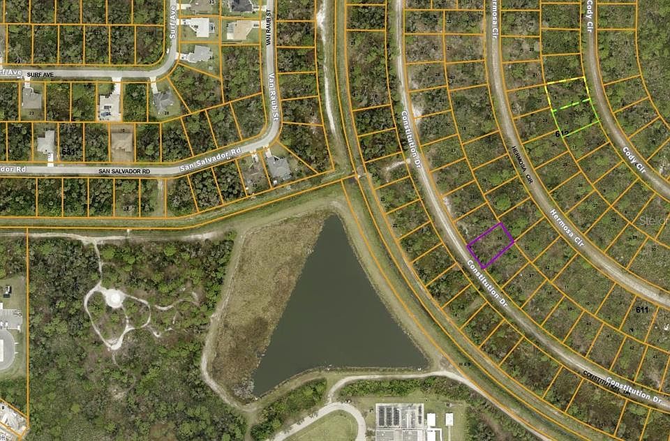 1st image of Constitution Dr #35