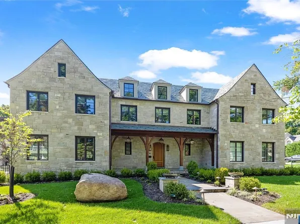 548 Sylvan Place, Haworth, NJ 07641