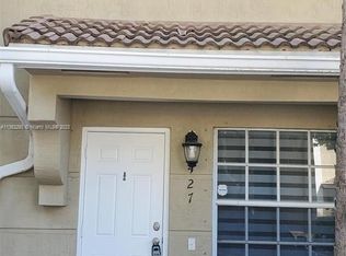 427 SW 122nd Ave #427, Pembroke Pines, FL 33025