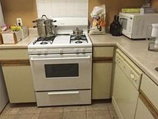 2nd image of 77 Pond Ave APT 1208