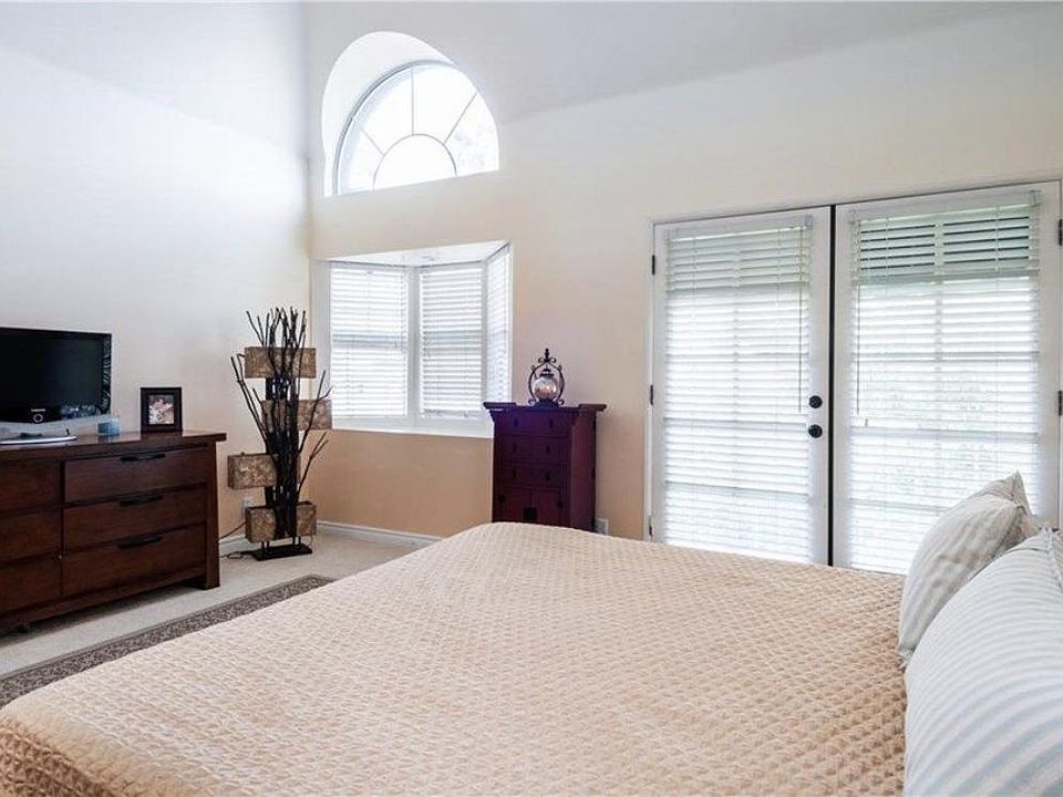 1st image of 620 S Catalina Ave APT B