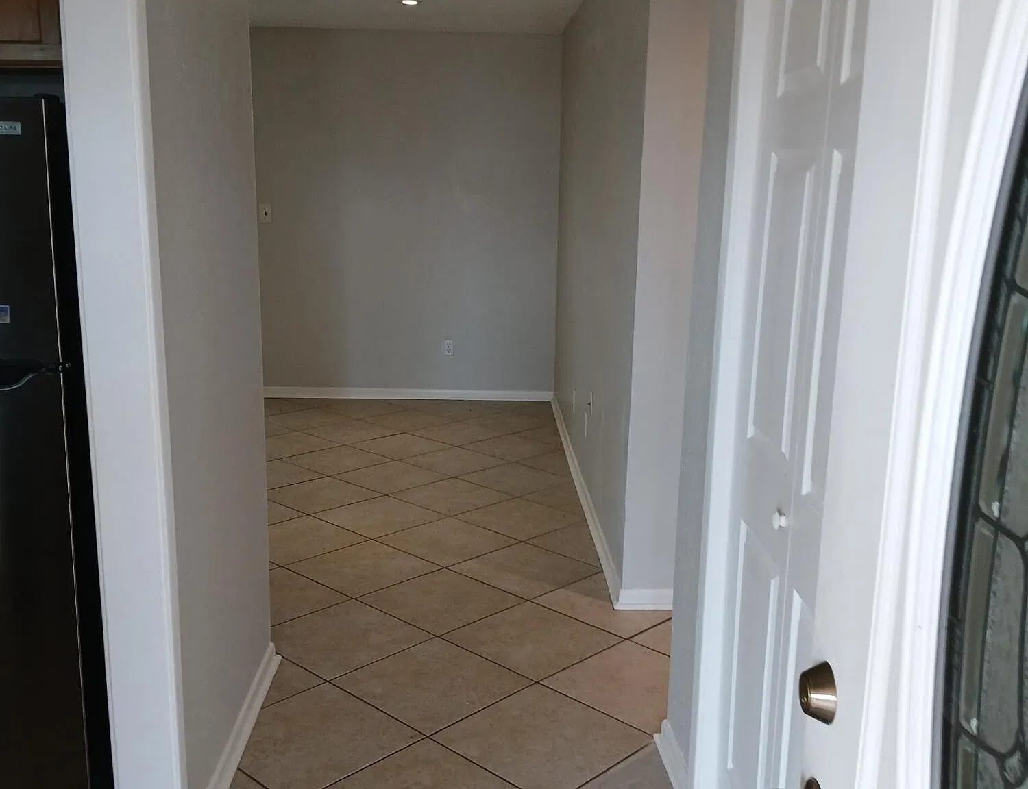 3 bed, 1627 sqft, $1,500 — Photo 3