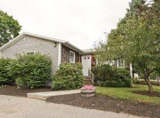 219 Drakeside Rd, Hampton, NH 03842