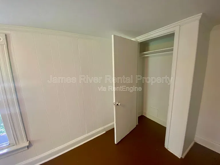 710 Grady St #B — Photo 9