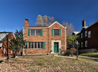 8307 Ardsley Dr, Saint Louis, MO 63121