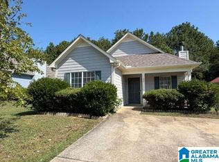 132 Carrington Ln, Calera, AL 35040