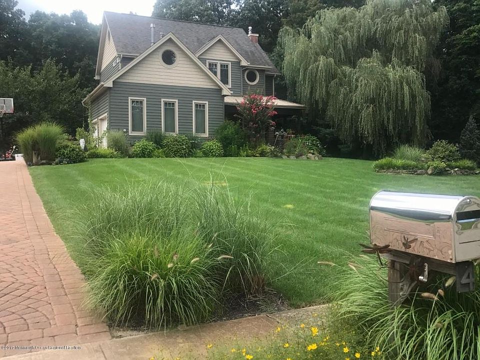 1st image of 4 Country Woods Dr