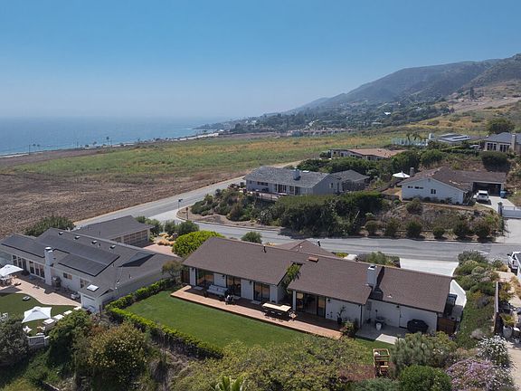 3rd image of 6272 Tapia Dr