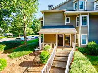 1507 Oakridge Ct, Decatur, GA 30033