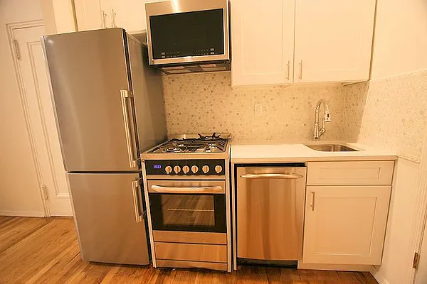 Rented by JM Preston Properties LLC | media 31