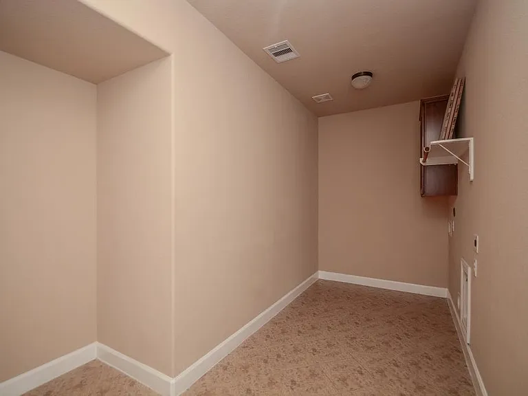 25939 Celtic Terrace Dr — Photo 28