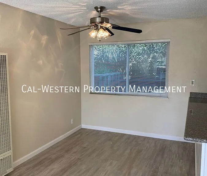 1530 Alta Glen Ct #3 — Photo 3