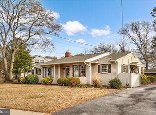 608 Manor Dr, Salisbury, MD 21801