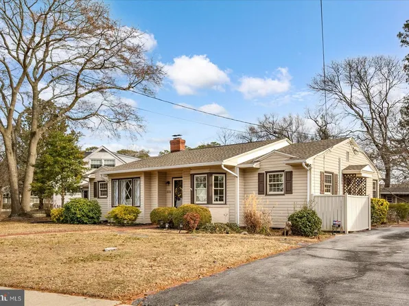 608 Manor Dr, Salisbury, MD 21801