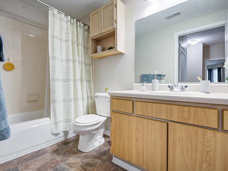 Highlands of Montour Run Apartment Homes — Photo 26