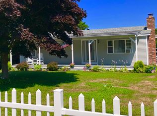 68 Herring Pond Rd, Plymouth, MA 02360