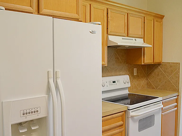 5802 Venetian Ct — Photo 16