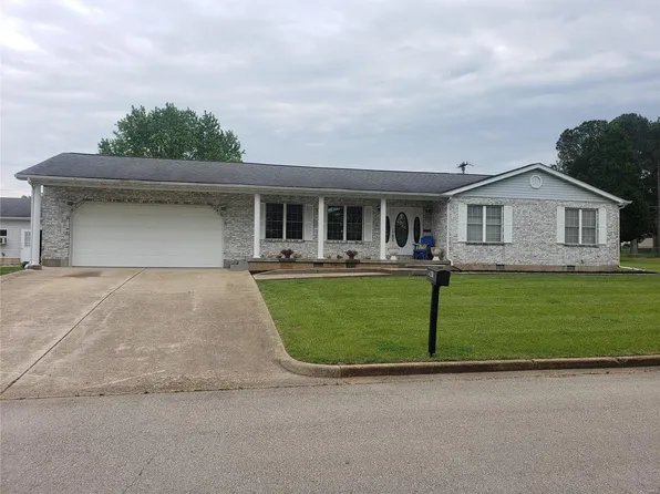 401 Shenandoah Ave, Cuba, MO 65453