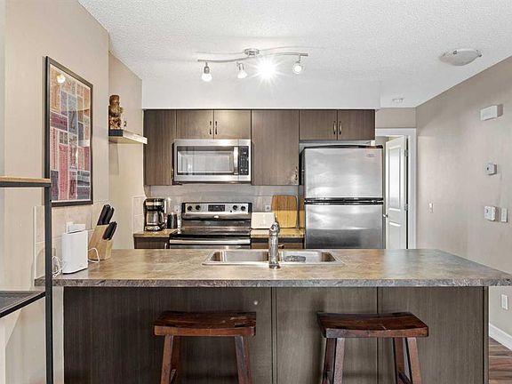 5th image of 133 NE Copperpond Hts SE #5