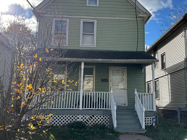 90 Pond St — Photo 8