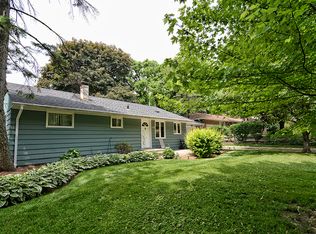 143 Linden Ave, Dundee, IL 60118