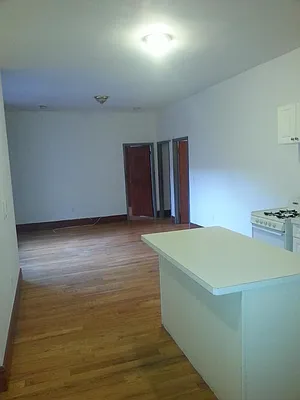 Rented by Allen Harris, LREB | media 3