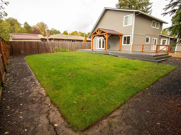 1684 SW Knollbrook Pl — Photo 68