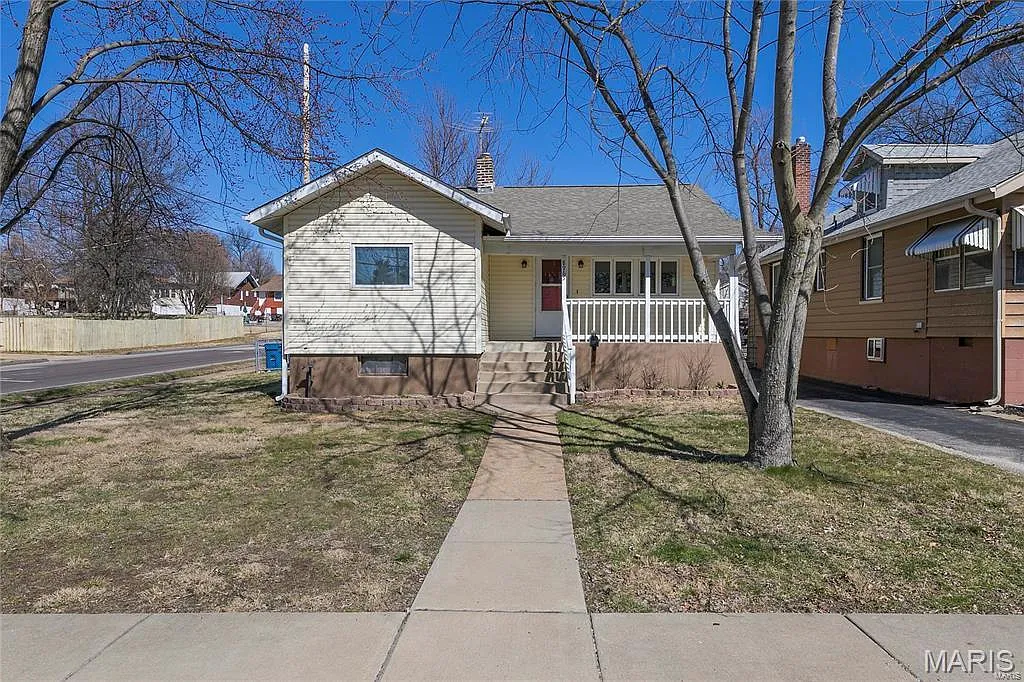 8965 Argyle Ave photo 1