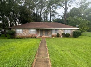 6220 Cole Ave, Pinson, AL 35126