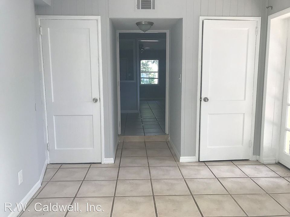 1st image of 4228 12th Ave N