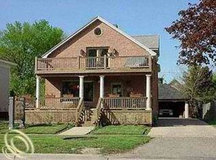 722 E Grand River Ave, Howell, MI 48843