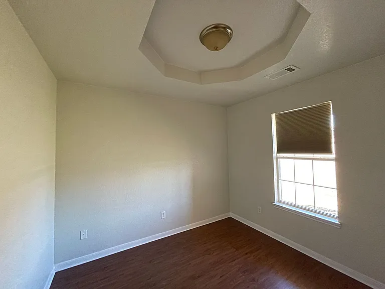 257 English Ln — Photo 9
