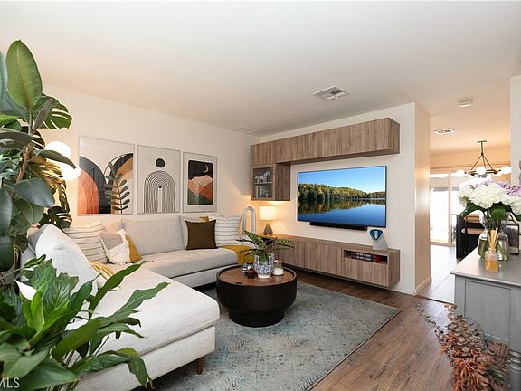 5th image of 659 E Lee Pl