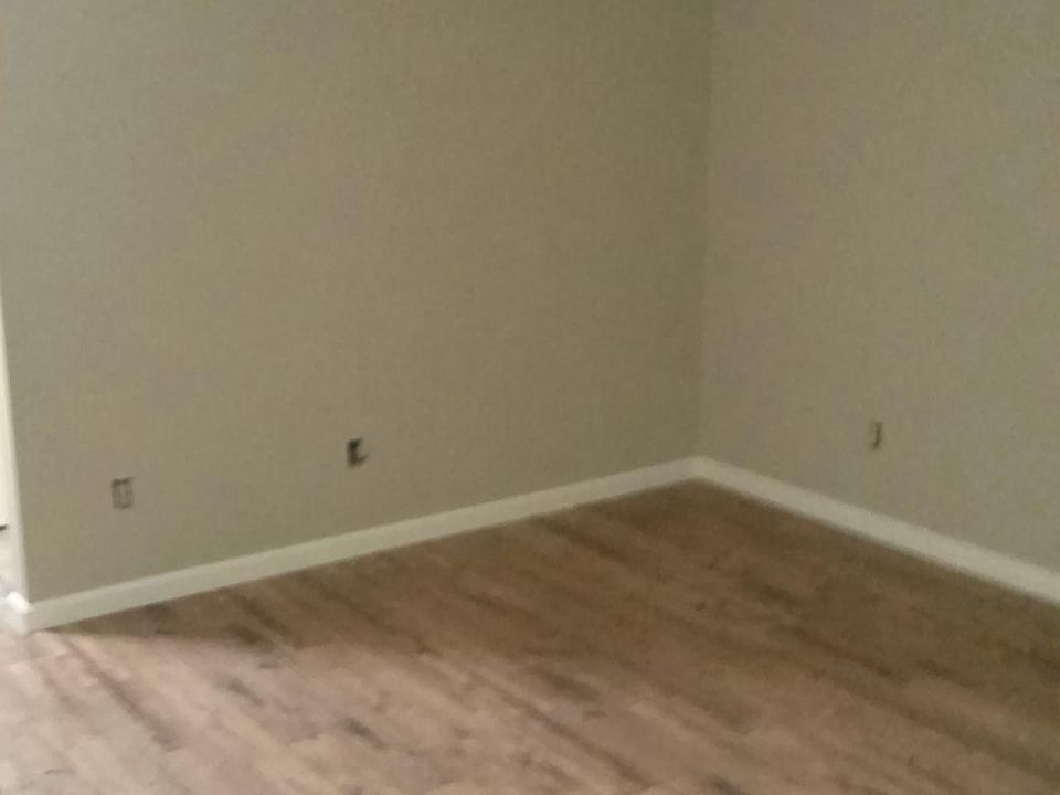 2nd image of 1440 Alberta Dr