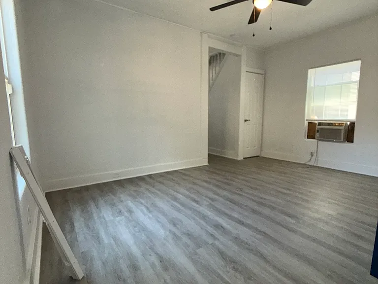 728 E Fremont St — Photo 9