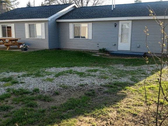 2nd image of 2214 Mustang St