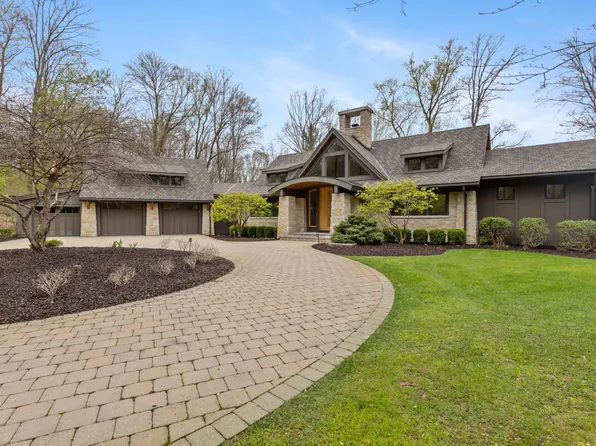 9300 Ravine Ridge Dr SE, Caledonia, MI 49316