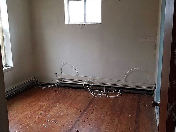2nd image of 115-31 134th St