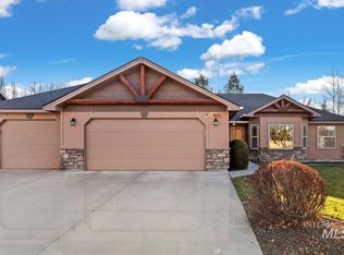 655 E Ridgestone Dr, Kuna, ID 83634