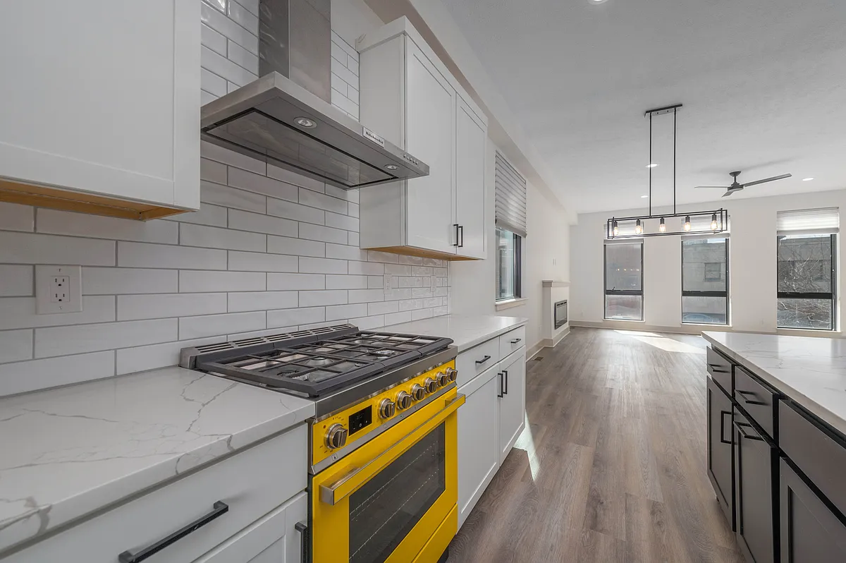 2nd floor kitchen - 1431 Superior Ave E