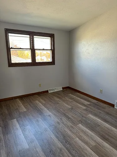 3503-3505 W Marshall St #3503 Photo 1