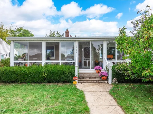15724 Richard Dr, Brookpark, OH 44142