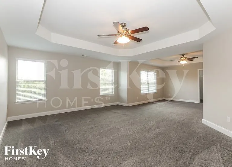 2115 Farmdale Ct — Photo 7